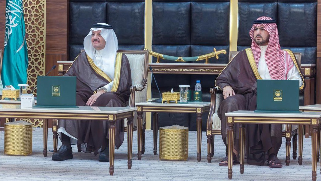 أمير الشرقية يطّلع على أبرز منجزات معرض “اللومي الحساوي” في نسخته الثالثة