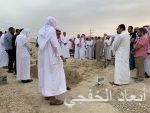 جموع المصلين بالخفجي يشيعون جثمان د. عبدالحميد الخولي بعد وفاته بـ«كورونا»