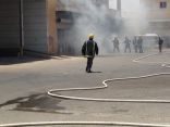 الدفاع المدني يخمد حريقاً إندلع في محل داخل محطه بالخفجي