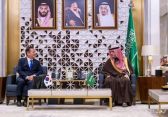 الأمير عبدالعزيز بن سعود يستقبل وزير الداخلية والسلامة في جمهورية كوريا