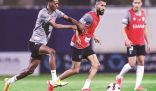 الدوسري يواصل الغياب عن الهلال