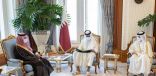 سمو ولي العهد يبعث رسالة إلى أمير دولة قطر تتعلق بتعزيز العلاقات الأخوية بين البلدين الشقيقين
