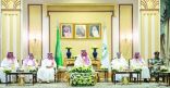 وزير الداخلية ينقل تهاني القيادة لمنتسبي الوزارة ورئاسة أمن الدولة