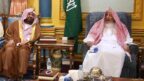 المفتي العام للسعودية يستقبل السديس وأئمة الحرم.. ويشيد بجهود “الشؤون الدينية” في خدمة ضيوف الرحمن