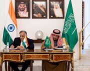 المملكة والهند توقعان اتفاقية للإعفاء المتبادل من متطلبات تأشيرة الإقامة القصيرة لحاملي جوازات السفر الدبلوماسية والخاصة والرسمية