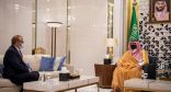 سمو الأمير عبدالعزيز بن سعود يستقبل السفير الباكستاني