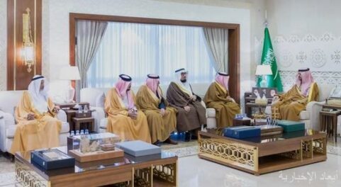 نائب أمير الشرقية يشيد بدعم القيادة لمشاريع الطرق في المنطقة