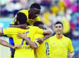 النصر يتعثر في اختبار العهد ويخسر أول نقطتين