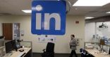 LinkedIn يعود إلى العمل مرة أخرى بعد انقطاع الخدمة