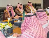 وزير الصناعة يرأس اجتماع الطاولة المستديرة مع شركات وطنية للصناعات العسكرية