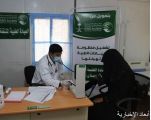 العيادات الطبية المتنقلة لمركز الملك سلمان للإغاثة في مخيم وعلان تقدم خدماتها العلاجية لـ 135 مستفيداً خلال أسبوع