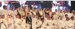 رئيسة جمعية العلوم والمجتمع الأمريكية تبدي إعجابها بمستوى الطلبة السعوديين في معرض أولمبياد «إبداع»