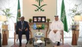 مندوب المملكة الدائم لدى الجامعة العربية يستقبل السفير الصومالي