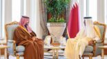 بتوجيه من القيادة.. سمو وزير الدفاع يلتقي سمو أمير دولة قطر