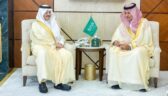 أمير الشرقية يستقبل مدير فرع وزارة الصحة بالمنطقة والمدير التنفيذي لهيئة الصحة العامة بالقطاع الشرقي