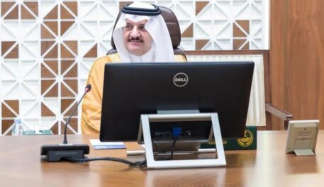 أمير الشرقية يرأس اجتماع مجلس هيئة تطوير المنطقة ويطّلع على مستجدات الأعمال