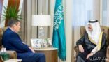 أمير المنطقة الشرقية يستقبل السفير البريطاني لدى المملكة