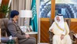 أمير المنطقة الشرقية يطّلع على التقرير السنوي للدفاع المدني لعام 2024م