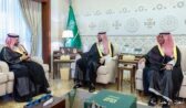 نائب أمير الشرقية يستقبل مساعد وزير الموارد البشرية والتنمية الاجتماعية