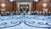 أمير المنطقة الشرقية يستقبل مجلس إدارة جمعية “أفلاذ”