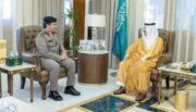 أمير المنطقة الشرقية يُشيد بجهود رجال مكافحة المخدرات بالمنطقة ويكرّم الضباط والأفراد المتميزين