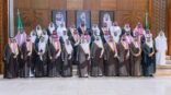 أمير الشرقية يستقبل منسوبي فرع وزارة الموارد البشرية بالمنطقة