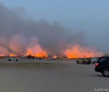 مدني النعيرية يخمد حريقاً بسوق الأعلاف