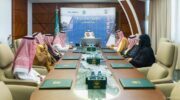 أمير المنطقة الشرقية يستقبل أعضاء مجلس إدارة الجمعية التعاونية للثروة الحيوانية والتسويق