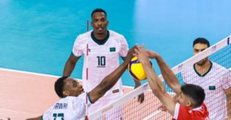 المنتخب السعودي للكرة الطائرة يتعثر أمام الكويت في بطولة غرب آسيا