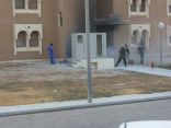 «الدفاع المدني» يخمد حريق أمام سكن أطباء مستشفى الخفجي