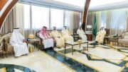 أمير الشرقية يستقبل رئيس جامعة حفر الباطن والطلبة الحاصلين على جوائز دولية