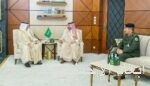 نائب وزير الخارجية يلتقي الأمين العام لوزارة الخارجية الإيطالية