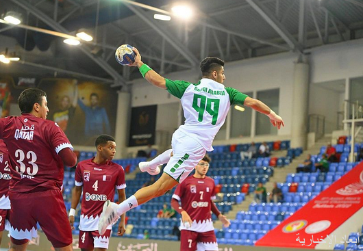 أخضر اليد يكسب قطر في آسيوية كرة اليد للناشئين