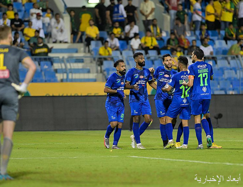 الفتح يتغلب على الخليج في دوري روشن السعودي