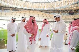 سمو ولي العهد وسمو أمير دولة قطر يزوران استاد لوسيل في الدوحة
